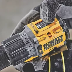 DeWalt DCD805H2T-GB 18V 2 x 5.0Ah Li-Ion PowerStack Brushless Cordless Combi Drill 11 DeWalt DCD805H2T-GB 18V 2 x 5.0Ah Li-Ion PowerStack Brushless Cordless Combi Drill -Drill Shop 202RH A5