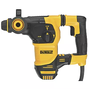 DeWalt D25333K-GB 3.7kg Electric SDS Plus Drill 230V 3 DeWalt D25333K-GB 3.7kg Electric SDS Plus Drill 230V - Image 3