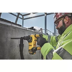 DeWalt D25333K-GB 3.7kg Electric SDS Plus Drill 230V 10 DeWalt D25333K-GB 3.7kg Electric SDS Plus Drill 230V -Drill Shop 700FX A4