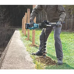 Makita DG001GD201 40V 2 x 2.5Ah Li-Ion XGT Brushless Cordless Earth Auger -Drill Shop 845RF A4